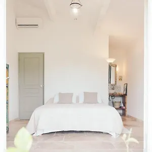 Bed & Breakfast Le Jardin Du Castillon, Paradou