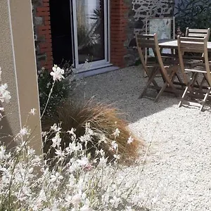  Ferienhaus Chez Emile Frankreich